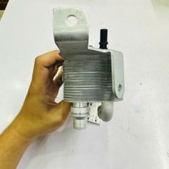 Két làm mát dầu số BMW X3 (F25) sDrive/xDrive 20i, 28i, 35i, X4 (F26) xDrive 20i, 28i, 35i. Đời 2010 - 2018. Hàng Magneti Marelli. Mã 17217593856