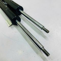 Giảm xóc trước (Phuộc trước) Audi A4 (B8) Sedan, Avant, Allroad, A5, Coupe, Cabriolet, Sportback, Q5 (8RB), Porsche Macan (95B) 2.0. Đời 2007 - 2017. Hàng xịn. Mã 8K0413031CB ( 1 cái )