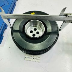 Puly hay bu ly trục cơ hoặc trục khuỷu BMW F20, F21, F22, F23, F30, F31, F34, F33, G11, X3, X4, Z4, MINI 740e, 730i, 520i, 530i, 320i, 330i, 318i động cơ B46, B48. Đời 2015 - 2024. Hàng Corteco. Mã 11238638446