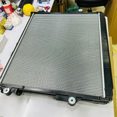 Két nước làm mát Toyota Land Cruiser URJ200, URJ202, GRJ200, UZJ200, VDJ200, VX, Lexus LX450d URJ200, URJ201, VDJ201. Đời 2007 - 2021. Hàng cao cấp bảo hành 6 tháng. Mã 1640050383