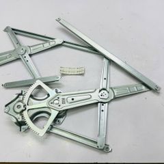 Compa nâng hạ kính trước trái phải Toyota Corolla Altisn ZRE142, ZZE142. Đời 2007 - 2014. Hàng cao cấp. Mã Trái 6982012670, Phải 6981012690 (1 cái)