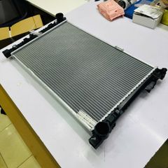 Két nước làm mát Mercedes Benz C-Class (W203) C180, C200, C230, C240, C320, C220 W203. Đời 2000 - 2011. Hàng BMTSR. Mã A2035000200