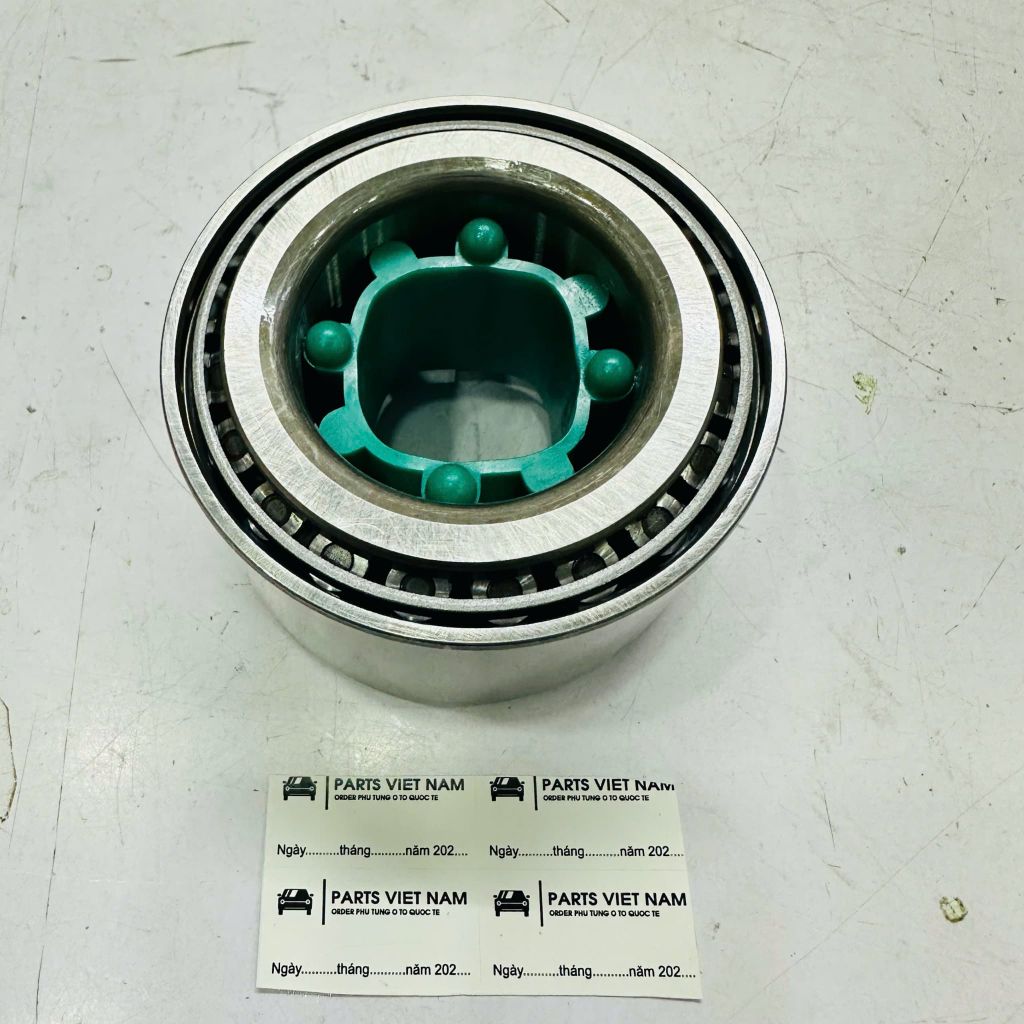 Bi moay ơ, bạc đạn bánh trước Toyota Innova, Hilux, Hiace. Đời 2004 - 2016. Hàng Koyo. Mã 90366T0007, 46T0908054, 9008036205