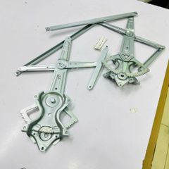 Compa nâng hạ kính trước trái phải Toyota Corolla Altisn ZRE142, ZZE142. Đời 2007 - 2014. Hàng cao cấp. Mã Trái 6982012670, Phải 6981012690 (1 cái)