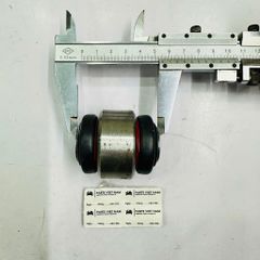 Quả cao su số 3 (Cao su càng sau) BMW Series 1, 2, 3, 4 (E81, E82, E87, E88, F20, F21), (F22, F23, F87), (E90, E91, E92, E93, F30, F31, F34), (F32, F33, F36, F82, F83), X1 (E84) sDrive 18i, 20i, xDrive, 28i .Đời 2004 - 2021. Hàng BMTSR. Mã 33326792553