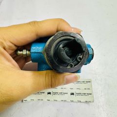 Van chia dầu phanh Toyota Hilux. Đời 2004 - 2015. Hàng xịn (không hộp). Mã 479100K020