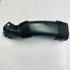 Ống hút gió (Ống dẫn khí nạp) BMW 5-Series (F11 Touring) 535i, 535i xDrive, 6-Series (F06, F12, F13) 640i, 640i xDrive, 7-Series (F01, F02, F03, F04) 740i, 740Li, 740i xDrive. Động cơ N55. Đời 2009 - 2018. Hàng Bmtsr. Mã 13717582310
