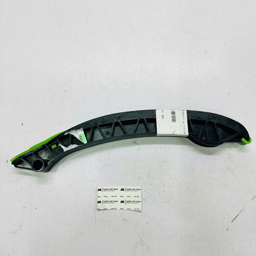 Tỳ cong, thanh dẫn hướng xích cam, máng trượt xích cam Mercedes-Benz C-Class (W204), E-Class (W212, C207), SLK (R172). Động cơ M271. Đời 2007 - 2016. Hàng xịn. Mã A2710500116