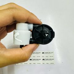 Mô tơ bơm nước rửa kính Mercedes C-Class (W205) C200, C250, C300, E-Class (W213) E200, E250, E300, GLC (X253) GLC200, GLC250, GLC300, G-Class (W463) G500, G63 AMG. Đời 2014 - 2023. Hàng xịn. Mã A205866000