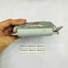Hộp cảm biến điện áp ắc quy Lexus LS600, LS600H. Đời 2007 - 2008. Hàng tháo xe. Đặt 10 ngày. Mã 8989250010