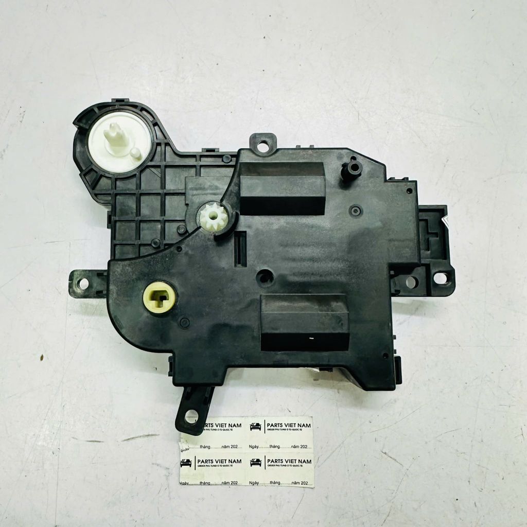 Mô tơ chia gió điều hòa Toyota Innova, Fortuner, Hilux. Đời 2015 - 2020. Hàng xịn. Mã 871060K210, 0638009013