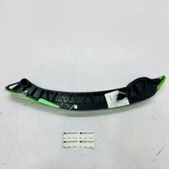 Tỳ cong, thanh dẫn hướng xích cam, máng trượt xích cam Mercedes-Benz C-Class (W204), E-Class (W212, C207), SLK (R172). Động cơ M271. Đời 2007 - 2016. Hàng xịn. Mã A2710500116