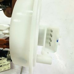 Cụm bơm xăng Nissan Dualis, Nissan Qashqai. Động cơ MR20DE, HR16DE. Đời 2006 - 2014. Hàng Bosch. Mã 17040JD00A