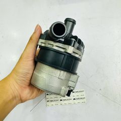 Bơm nước phụ Audi A6, Q7, Q8, Bentley Bentayga,Volkswagen (VW), Touareg (CR7). Đời 2011 - 2022. Hàng Pierburg. Mã 8K0965567B