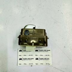 Công tắc mở cốp sau mầu nâu Mercedes W205 C200, C250, C300, C350, W213 E200, E250, E300, W222 S300, S400 đời 2014 - 2022. Hàng xịn không vỏ. Mã A2229051704, A2059051713