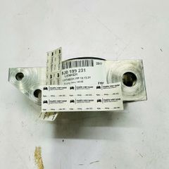 Cao su đuôi càng A trước trái, bệ đỡ càng A trước bên tài Audi Q3, Volkswagen Passat, Tiguan, CC, Sharan đời 2006 - 2018. Hàng OEM Faw Audi China. Mã 3C0199231F, 3C0199231E, 3C0199231D, 3C0199231B, 3C0199231A ( 1 cái )