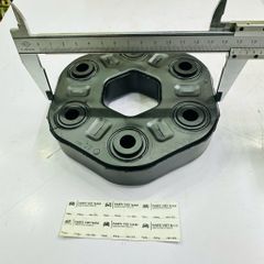 Cao su giảm chấn trục các đăng (cao su chữ thập) Lexus LS460, LS460L. Động cơ 4.6, 1URFE. Đời 2006 - 2017. Hàng xịn tân trang. Đặt hàng 4-6 ngày. Mã 3710050070