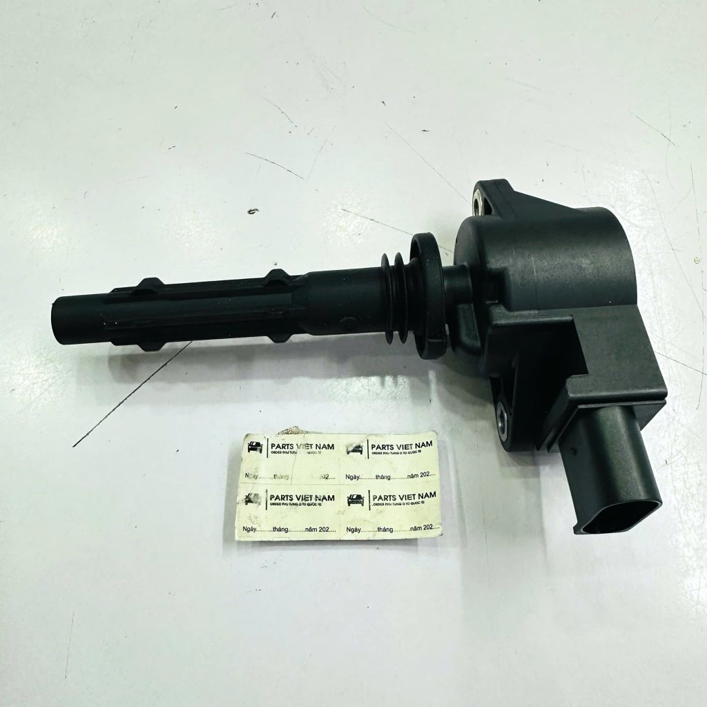 Bô bin đánh lửa (Mobin) Mercedes C-Class (W203, W204) C230, C250, C280, C300, C350. Động cơ M272 M273. Đời 2004 - 2016. Hàng Bosch. Mã A2729060060, A0001501980, A0001502680, A0001502780