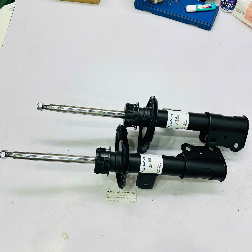 Giảm xóc, phuộc trước (Trái, Phải) Mercedes CLA W117, A-Class W176, B-Class W246 đời 2011 - 2019. Hàng Sachs OEM. Mã Trái A1173232300, A1763234300 Phải A1173232400, A1763234400 (1cây)