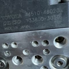 Cụm điều khiển phanh ABS Toyota Highlander đời 2001- 2003. Hàng tháo xe zin mới 90% đặt mỹ 18 ngày. Mã 44510-48020, 4451048020