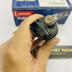 Bơm xăng, mô tơ bơm xăng trong bình nhiên liệu xe Lexus ES 200, GS 250, GS 300, GS 350, LX 470 và Toyota 4 Runner, Alphard, Land Cruiser đời 1993 - 2012. Hàng chính hãng Denso Japan. Mã 23220-28070, 23221-0A040, 23221-50060.
