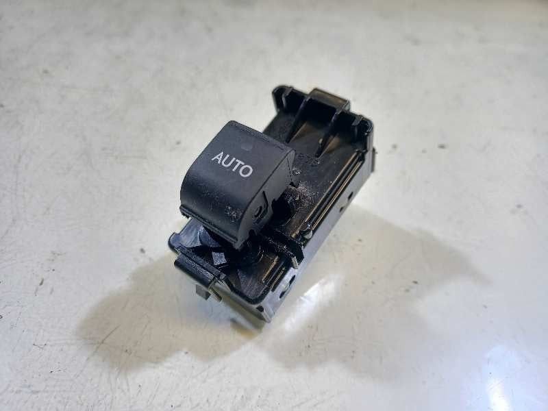 Công tắc lên xuống kính đơn cửa trước phải và sau trái phải có Auto Lexus ES350, IS250, IS350 đời 2007 - 2011. Hàng tháo xe Châu Âu còn 90% đặt 10 ngày. Mã 8481033110, 84810-33110
