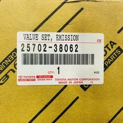 Van tuần hoàn khí xả hoặc Van EGR Toyota Land Cruiser, Lexus GX400, GX460, Lexus LX450D, LX460, LX570 động cơ 1URFE đời 2012 - 2015. Hàng xịn. Mã 25702-38062, 25702-38060, 2570238062, 2570238060