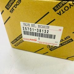 Van tuần hoàn khí xả hoặc Van EGR Toyota Land Cruiser, Lexus GX400, GX460, Lexus LX450D, LX460, LX570 máy 4.6L đời 2007 - 2019. Hàng xịn. Mã 25701-38132, 25701-38130, 2570138132, 2570138130