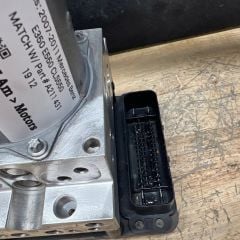 Cụm điều khiển phanh ABS Mercedes-Benz E550, E350 đời 2007, 2008, 2009, 2010, 2011 Hàng tháo xe zin mới 90% đặt Mỹ 18 ngày. Mã A211-431-19-12 A2114311912