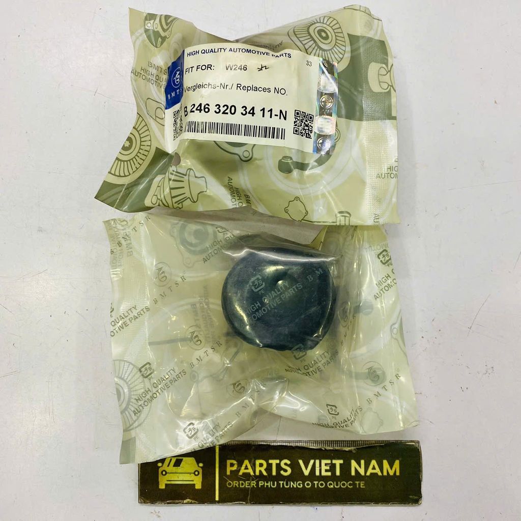 Cao su ốp cân bằng trước Mercedes W117 CLA 250, CLA 200, CLA 220, CLA 180 đời 2014 - 2019. Hàng Bmtsr. Mã A2463203411 ( 1 cái )