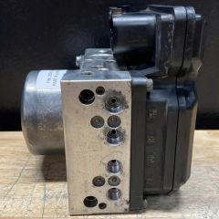 Cụm điều khiển phanh ABS Nissan Rogue đời 2009, 2010 Hàng tháo xe zin mới 90% đặt Mỹ 18 ngày. Mã 47660-JM11A 47660JM11A