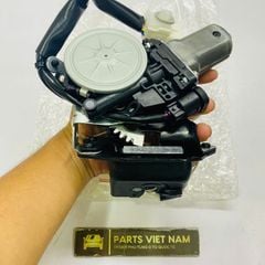 Khoá cốp sau hay khoá cửa hậu Lexus RX350, RX450h, NX200t, NX300h, NX300 đời 2014 - 2021. Hàng xịn Toyota Japan đặt hàng 8 - 12 ngày. Mã 69350-48063, 69350-48062, 6935048063, 6935048062