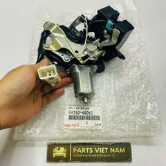 Khoá cốp sau hay khoá cửa hậu Lexus RX350, RX450h, NX200t, NX300h, NX300 đời 2014 - 2021. Hàng xịn Toyota Japan đặt hàng 8 - 12 ngày. Mã 69350-48063, 69350-48062, 6935048063, 6935048062