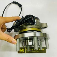 Bi moay ơ hay bạc đạn bánh trước Nissan NP300 D23 4WD đời 2015 - 2022. Hàng Koyo bảo hành 6 tháng thông số răng 29r liền cảm biến ABS. Mã 402024JA3A 402024KH3A 402024JA3A, 402024KJ3A