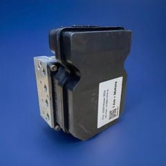 Cụm điều khiển phanh ABS Nissan 350Z đời 2006 Hàng tháo xe zin mới 90% đặt Mỹ 18 ngày. Mã 47660-CF41A 47660CF41A
