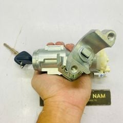 Ổ khóa điện trên vô lăng hay khóa đề Toyota Vios, Zace, Corolla J, Altis đời 2002 - 2006. Hàng cao cấp. Mã 8445012200, 690570B010