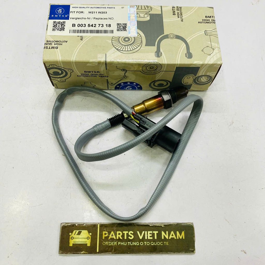Cảm biến oxy trước Mercedes W203 C180, C200, C209 GLK200, W211 E200, SLK200 đời 2002 - 2011. Hàng Bmtsr. Mã A0025401817, A0035427318