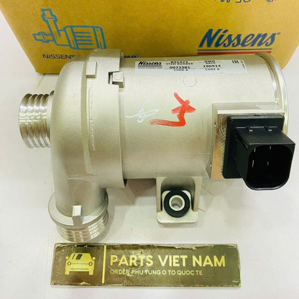 Bơm nước điện động cơ BMW N20 máy 2.0 F20, F21, 125 i, F23, F87 228 i, F30, F80 328 i, F11, F10 520 i, 528 i, E84 X1, F25 X3, F26 X4, F15 F85 X5 đời 2010 - 2018. Hàng xịn Nissens. Mã 11518635089, 11517604027