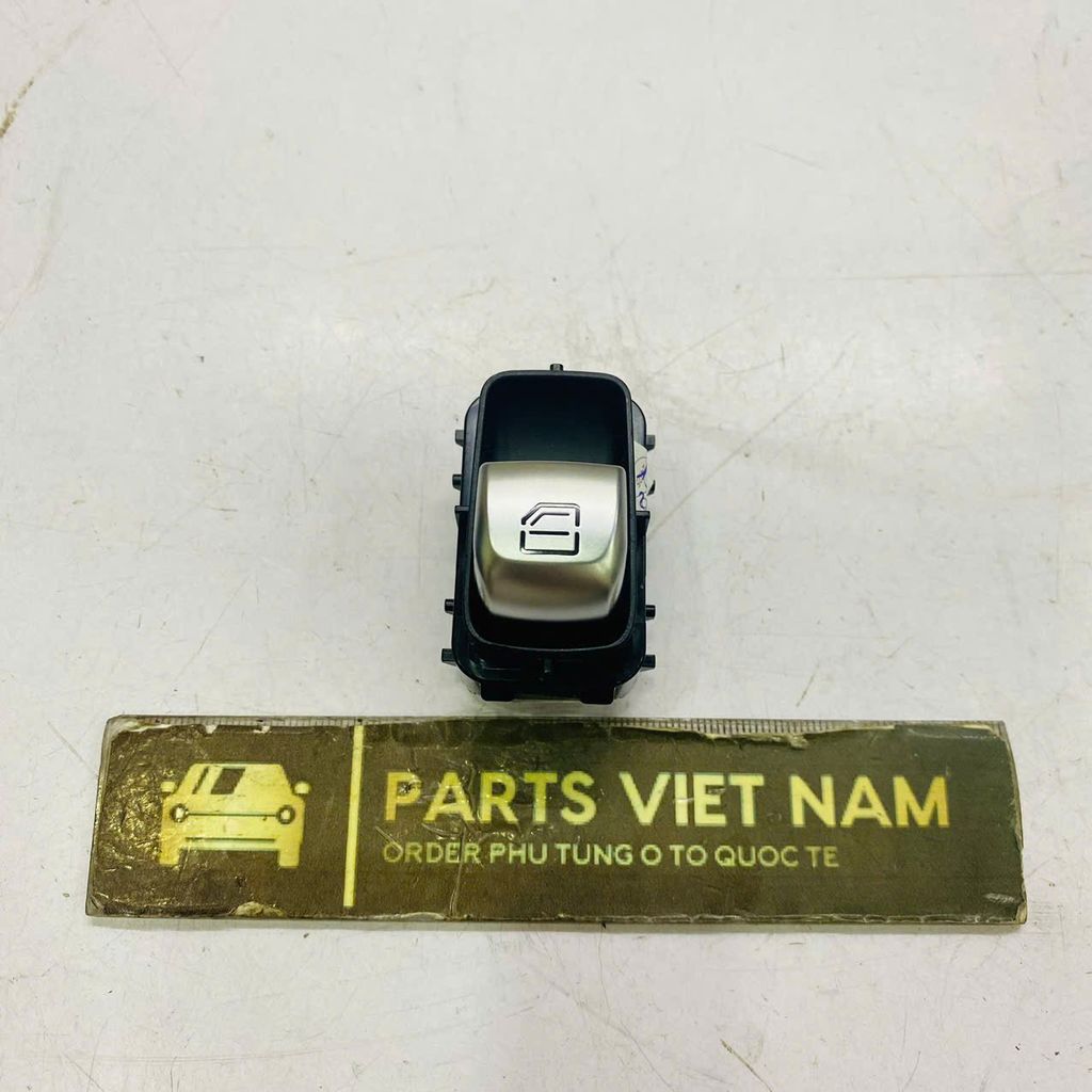 Công tắc lên xuống kính đơn trước sau Mercedes W205 C200, C250, C300, C350, W213 E200, E250, E300, W222 S300, S400 đời 2014 - 2022. Hàng xịn không vỏ. Mã A2229051904, A2059051513