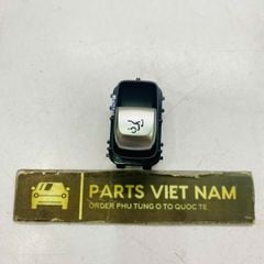 Công tắc mở cốp sau Mercedes W205 C200, C250, C300, C350, W213 E200, E250, E300, W222 S300, S400 đời 2014 - 2022. Hàng xịn không vỏ. Mã A2229051704, A2059051713
