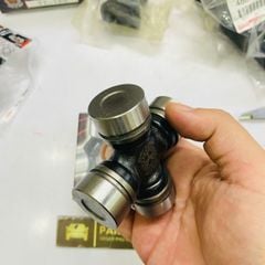 Bi chữ thập khớp truyền động các đăng trước Toyota Land Cruiser FZ100, FZJ105, Lexus LX 470 UZJ100 đời 1998 - 2006. Hàng Toyo Japan thông số 29*49, phía trước có 2 vòng bi.  Mã 04371-35060, 04371-35061, 04371-60040, 04371-60041 ( 1 vòng )