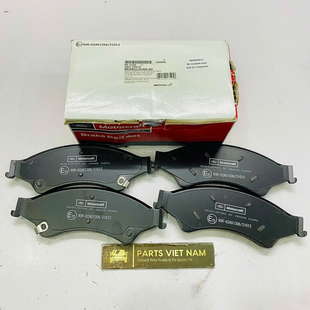 Má phanh hay bố thắng trước Ford Ranger, Everest, Mazda Bt50 đời 2014 - 2024. Hàng xịn chuẩn Motograp. Mã AB3Z2V001A, MEAB3J2C452AC ( 1 bộ )