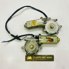 Mô tơ lên xuống kính cửa trước trái và phải  Infiniti FX35, FX45, G35 đời 2002 - 2010. Hàng xịn tháo xe. Mã 80730AL501 RH, 80731AL511 LH ( 1 cái )