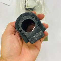 Cao su ốp cân bằng trước Lexus RX200t, RX300, RX350, RX450h đời 2015 - 2025. Hàng cao cấp. Mã 48815-48110, 4881548110, 488150E040, 48815-0E040 ( 1 quả )