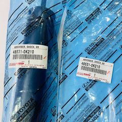 Giảm xóc sau hay phuộc nhún sau Toyota Innova đời 2006 - 2017. Hàng xịn Toyota Indo. Mã 4853109A50, 485310K210, 48531-09A50, 48531-0K210 ( 1 cây )