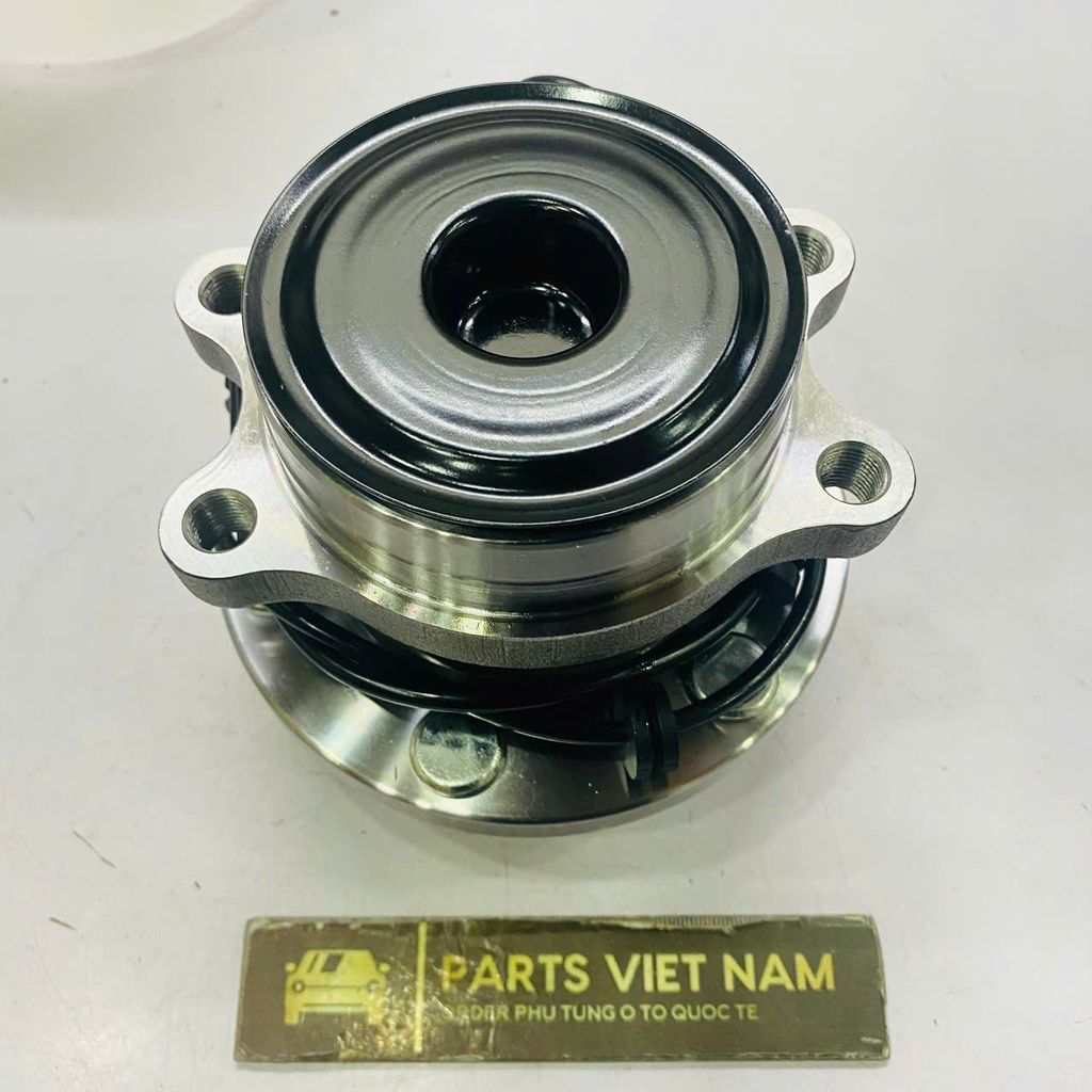 Cụm bi moay ơ hay bạc đạn bánh trước liền cảm biến Abs Nissan Navara NP300 đời 2015 - 2019. Hàng Koyo cho xe 1 cầu. Mã 402024JA1A, 402024KH1A, 402024KH1A, 402024KJ1A