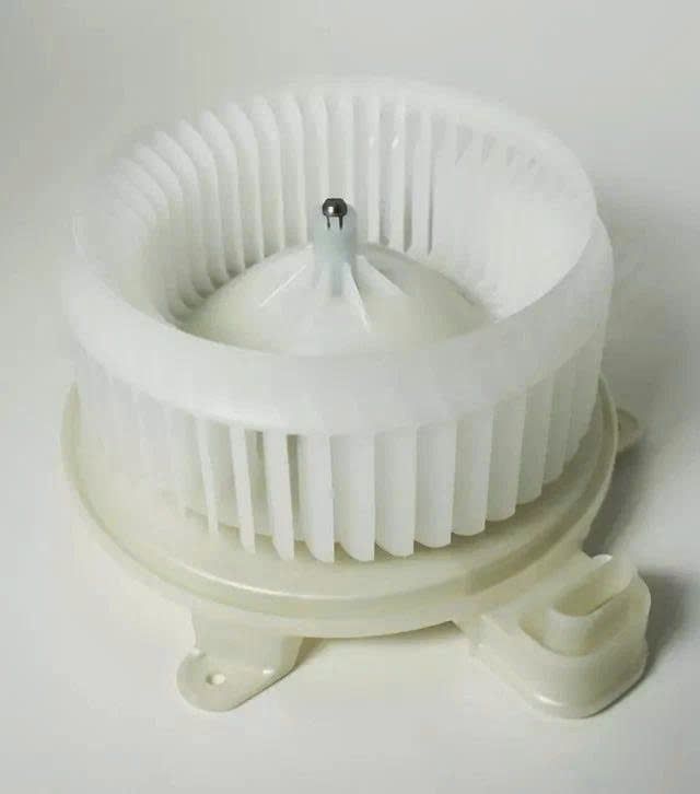 Mô tơ quạt dàn ( giàn ) lạnh Toyota Sienna, Lexus LX 570, Land Cruiser đời 2007 - 2020. Hàng Denso Japan. Mã 87103-0C050, 87103-0C051, 87103-60390, 87103-60480, 87103-60481, 87103-75021, 87103-0C051