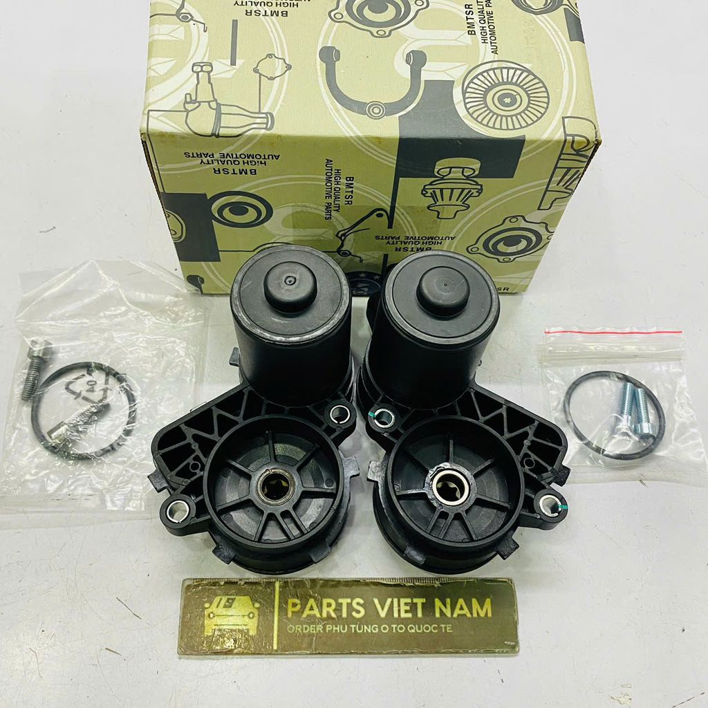 Mô tơ phanh hay thắng tay điện tử Mercedes W205, C200, C250, C300, W253, X253 GLC200, GLC250, GLC300 đời 2015 - 2022. Hàng Bmtsr. Mã A0009061203 LH, A0009061303 RH ( 1 cái )