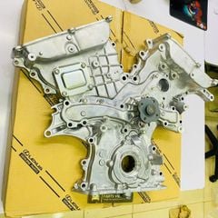 Bưởng bơm dầu hay nhớt liền bơm nước động cơ Lexus ES200, ES250, ES300h, ES350, RX300, RX350, RX450h, Toyota Alphard, Avalon, Camry, Highlander, RAV4, Sienna, Venza sử dụng động cơ 2GR. Hàng xịn Japan. Mã 11310-31020, 1131031020