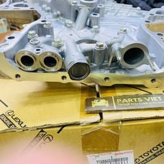 Bưởng bơm dầu hay nhớt liền bơm nước động cơ Lexus ES200, ES250, ES300h, ES350, RX300, RX350, RX450h, Toyota Alphard, Avalon, Camry, Highlander, RAV4, Sienna, Venza sử dụng động cơ 2GR. Hàng xịn Japan. Mã 11310-31020, 1131031020